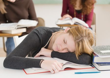 Chảy dãi khi ngủ báo hiệu điều gì